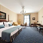 Ensana Grand Margaret Island